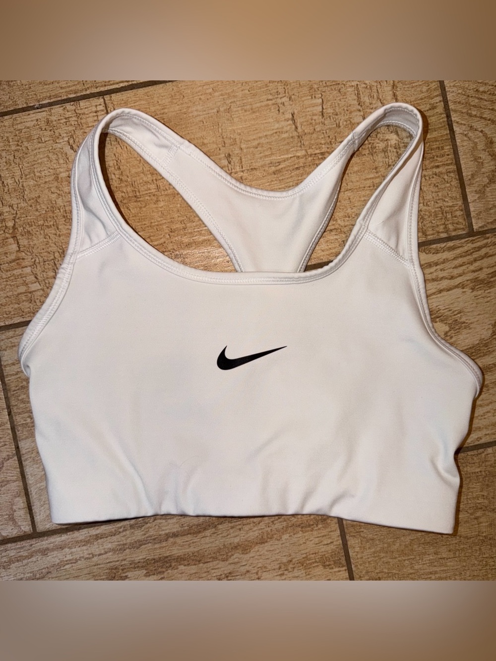 Nike Dri-FIT White Sports Bra Racerback Athletic Workout Size Medium